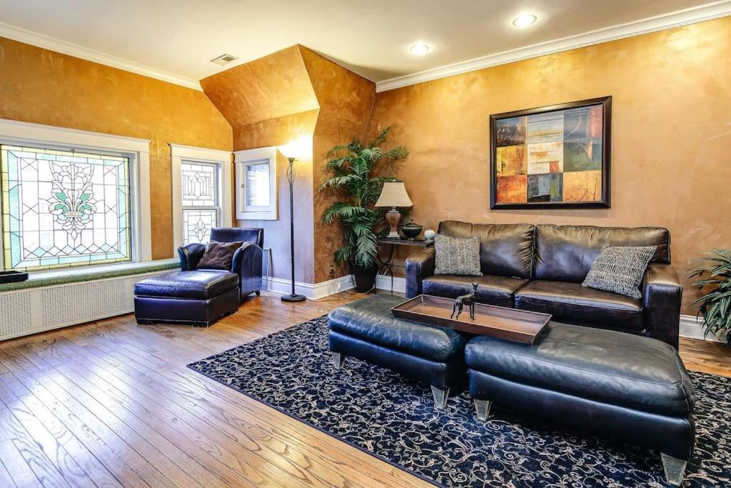 芝加哥Historic And Unique Brownstone In Gold Coast - Downtown - 3公寓 外观 照片
