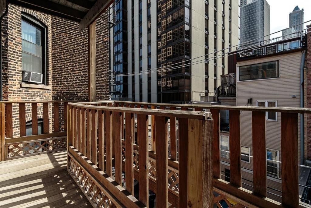 芝加哥Historic And Unique Brownstone In Gold Coast - Downtown - 3公寓 外观 照片