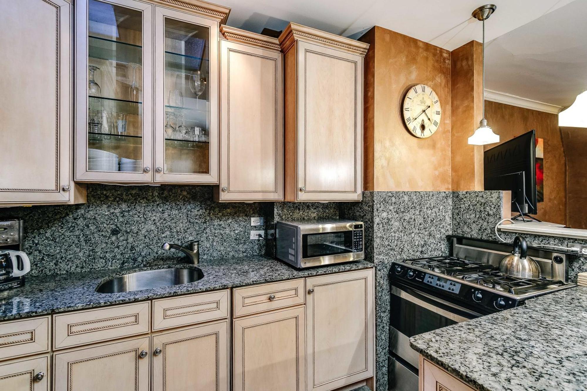 芝加哥Historic And Unique Brownstone In Gold Coast - Downtown - 3公寓 外观 照片